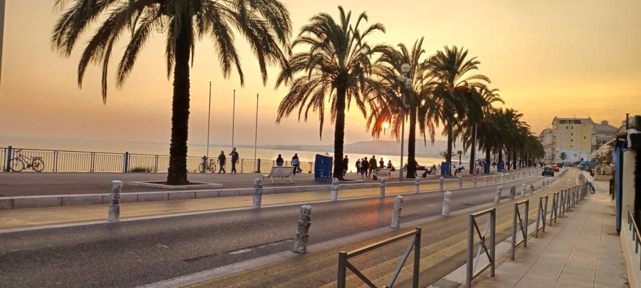 Apartment Le Grand Bleu Nizza